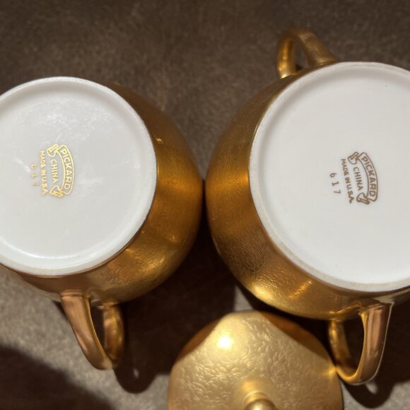 1930s Pickard Sugar and Creamer Set - Gold Encrusted Rose and Daisy Pattern - Picture 2 of 5